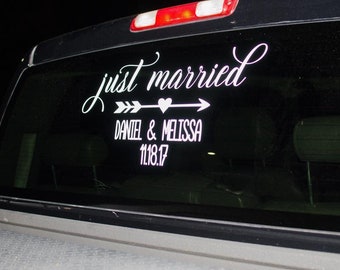 Just Married Car Sign - Personalized Wedding Sign - Wedding Car Decoration - Wedding Car Decal - Wedding Decal - Wedding Decoration