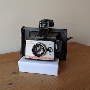 Vintage Polaroid Super Shooter Plus Land Camera / Retro Film Photography Instant Print Polaroid Camera / 1970&#39;s Polaroid Camera