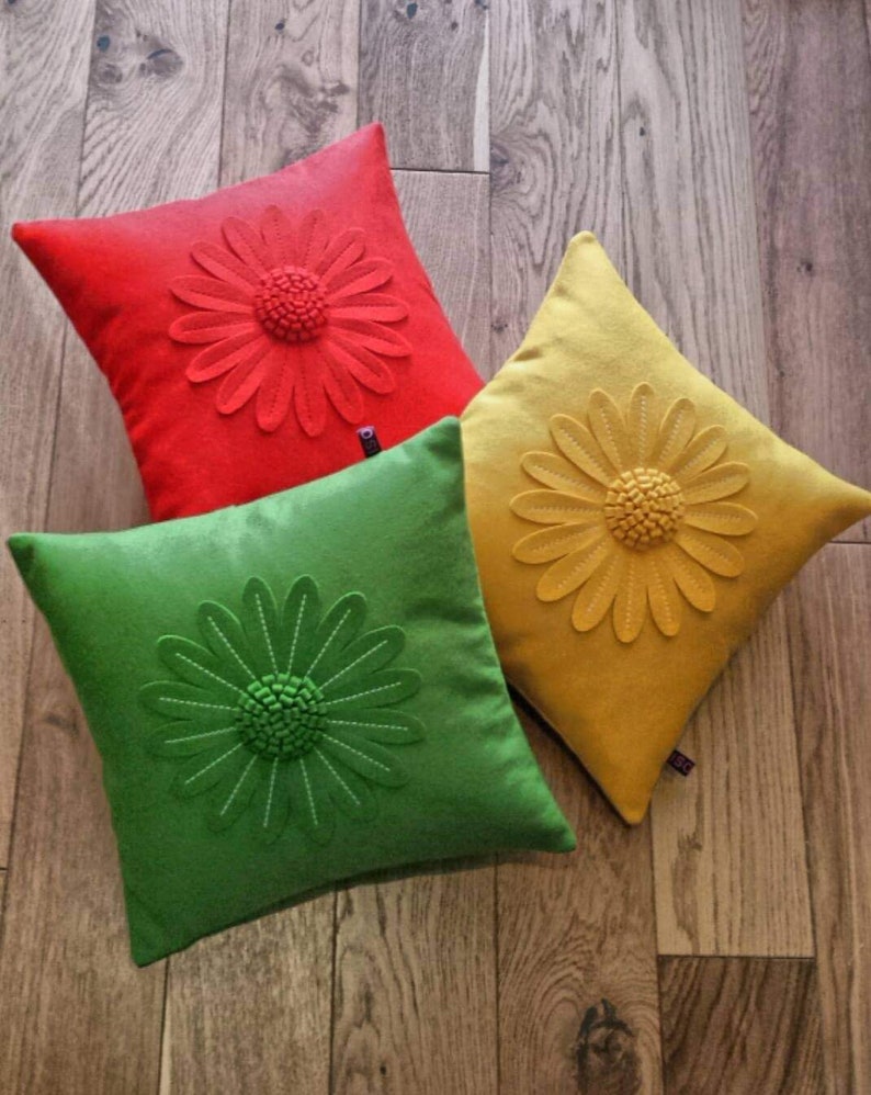 Daisy Cushion Cover LIGHT GREY by Isolyn. A lovely addition to an interior. Mother's Day, Birthday, leaving gift image 5