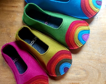 Children's RAINBOW SLIPPERS Comfy PURE wool felt Slippers by Isolyn. Lots of toe room, great for little growing feet.