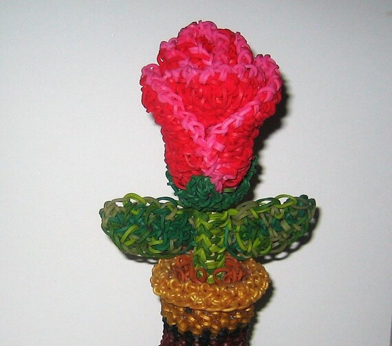 Loomigurumi Red Rose In Rubber Band Bud Vase Rainbow Loom Etsy