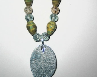 Paper Bead Necklace