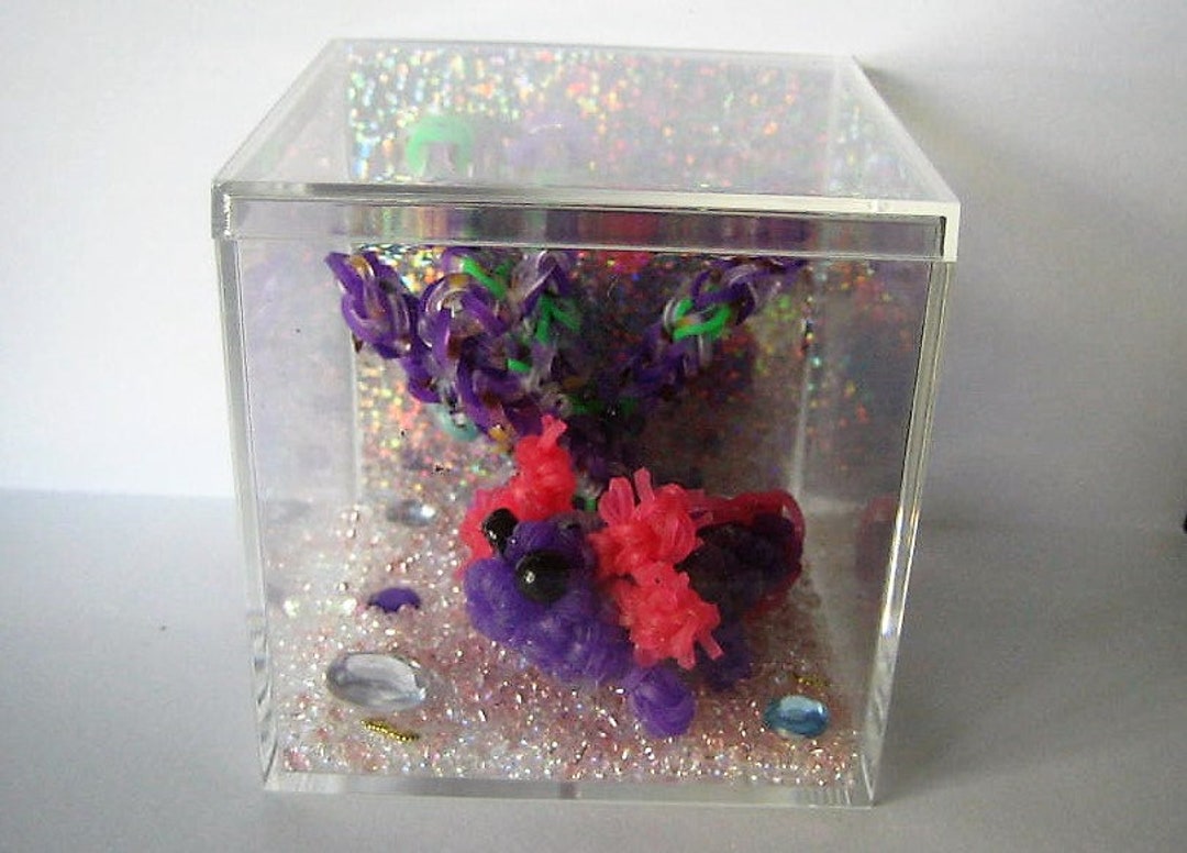 Loomigurumi AXOLOTL and CORAL With DIY fish Tank, Rainbow Loom