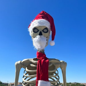 12 ft Skeleton Santa Hat & Scarf with a free beard! *skeleton not included