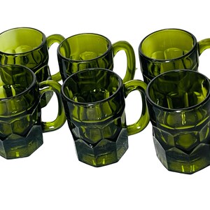 Midcentury Anchor Hocking Georgian Green Glass Mugs - Set of 6 bild 2