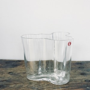 Alvar Aalto Iittala clear glass vase (small)