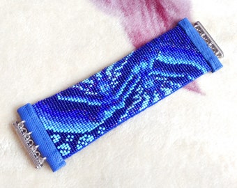 Beaded Bracelet with Mermaids Deep Blue Ocean