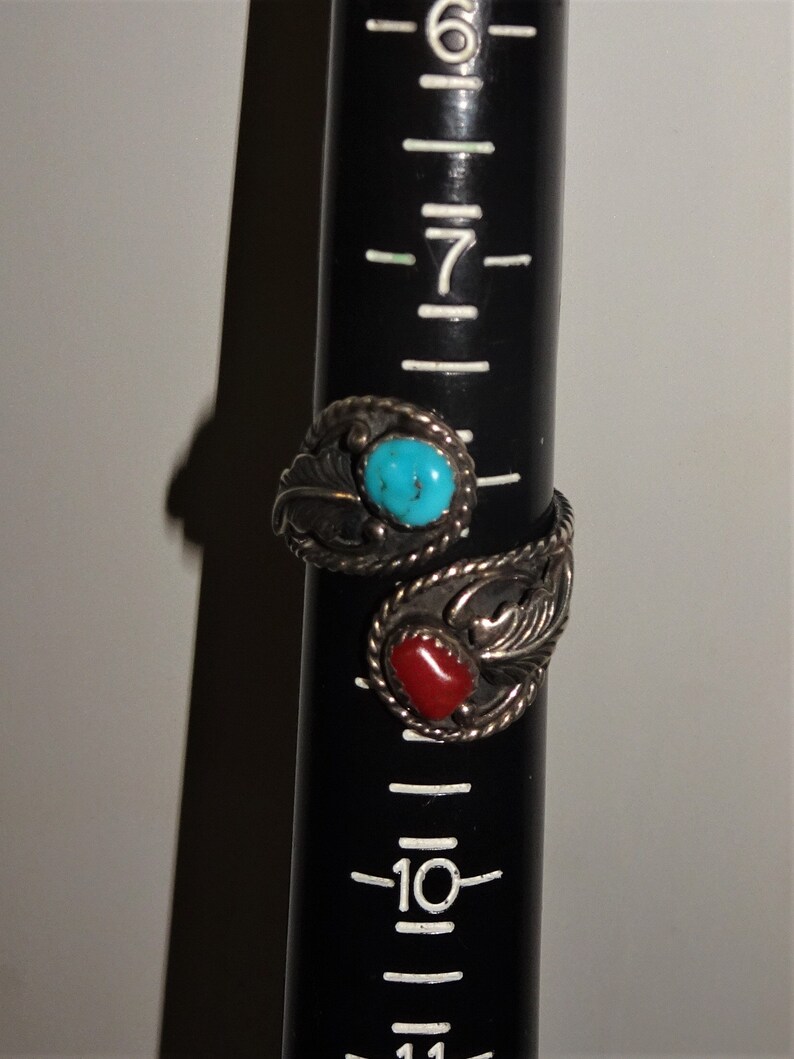 Native ~Tribal Bypass Leaf Decor Silver~Turquoise~Red Coral Ring Size 8.5 **Silver Tested**