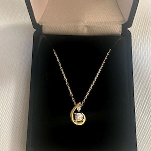 10K Yellow Gold Diamond Pendant Necklace 18&quot;
