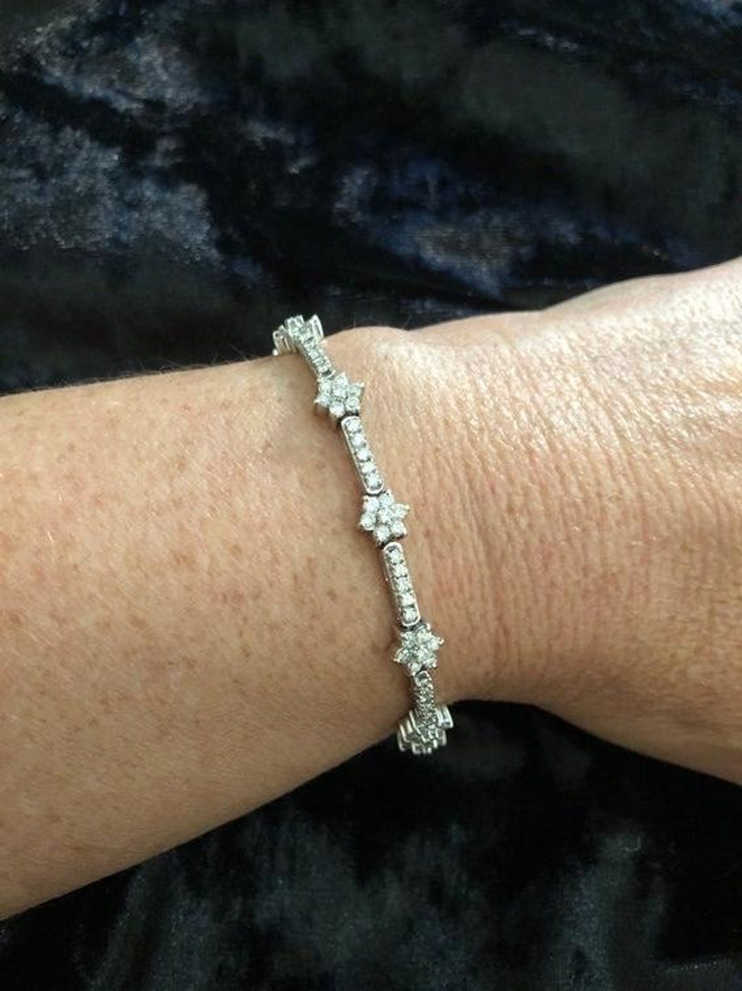 ヴィンテージ 14K ホワイト ゴールド 7 インチ 2 カラット フラワー