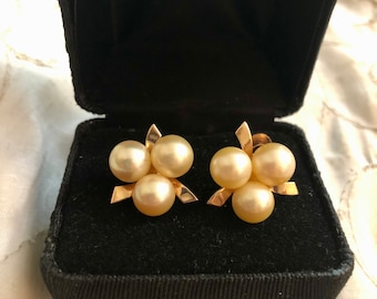 Vintage 14kt Yellow Gold South Sea Pearl Clip-on Earrings