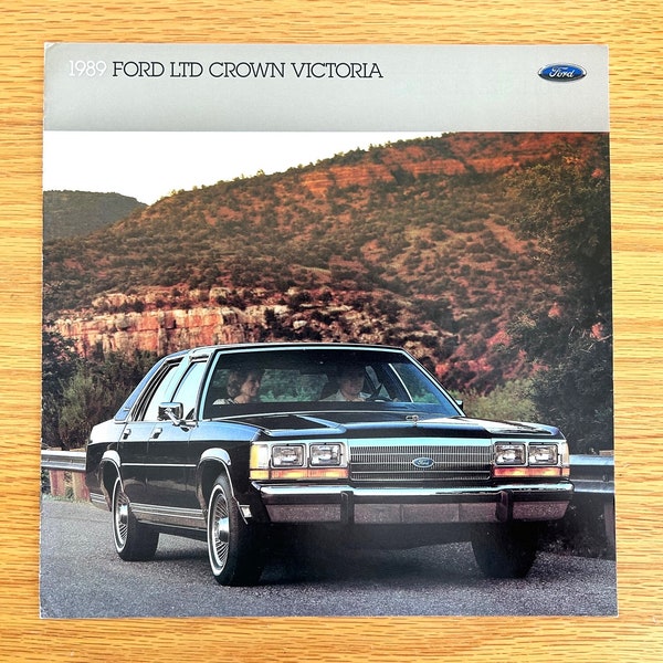 1989 Ford LTD - Crown Victoria LX / 4 Door / 2 Door / Crown Victoria Country Squire - Original Dealer Brochure - 11" x 11" - 12 pages