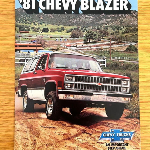 1981 Chevrolet Blazer - C10 - 2WD / K10 - 4WD - Original Dealer Showroom Sales Brochure - 8 1/2" x 11" - 8 pages
