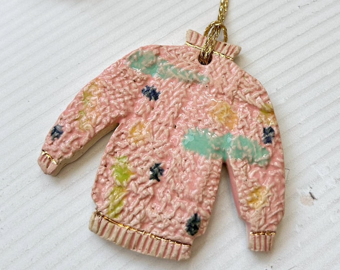 Christmas Tree Ornament with Colourful Pattern - Pink Knitted Jumper Design
