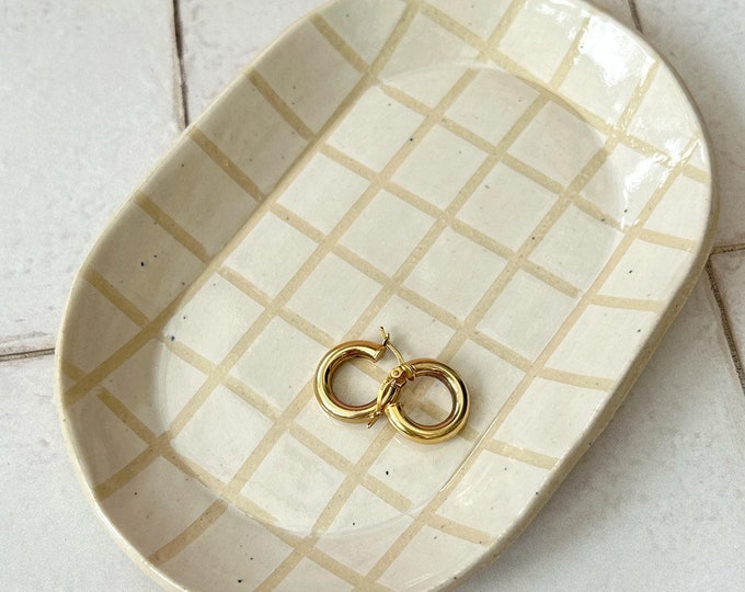 Ceramic white checked glaze stoneware tray - Slab built hand made pottery