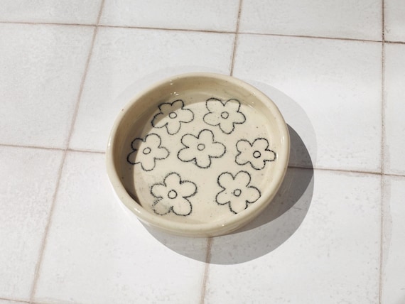 Hand-Painted Floral Stoneware Tray: Handmade Ceramic Trinket Dish
