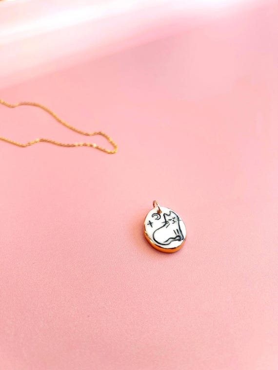 Hand Ceramic Painted Cat and Moon Pendant – Gold Lustre Edge