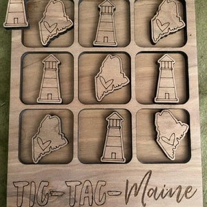 Maine Tic Tac Toe Game