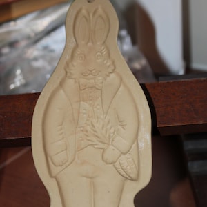 Vintage Brown Bag 1988 Rabbit, Bunny cookie mold, shortbread mold, Easter bunny