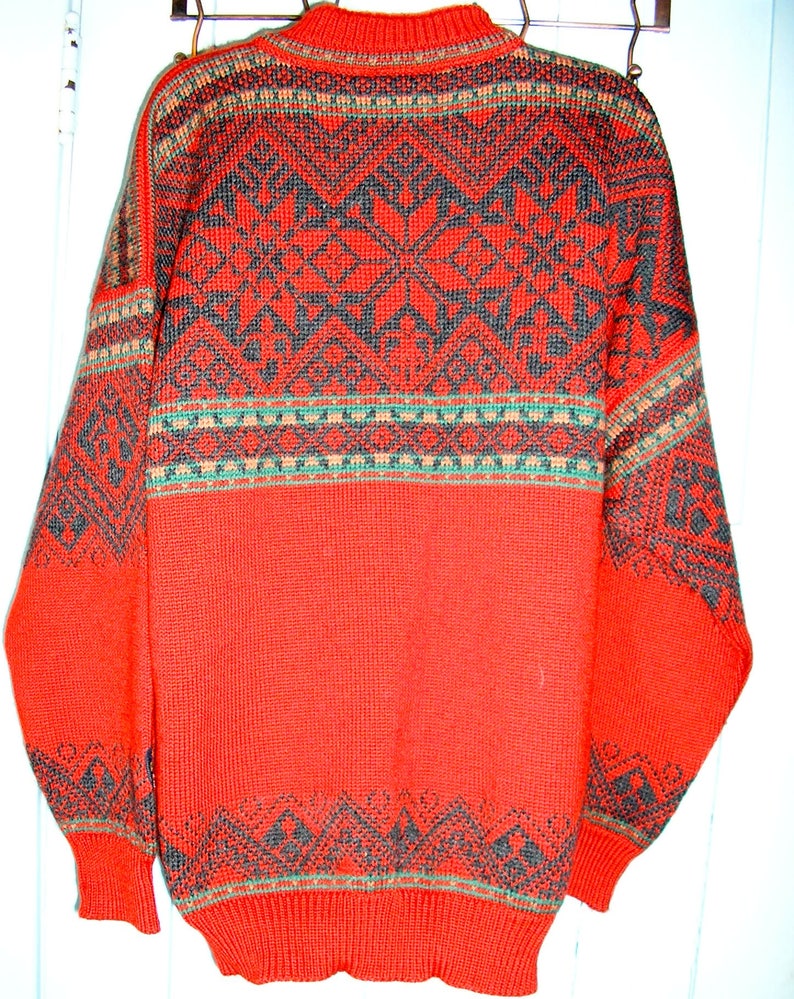 Vintage, Dale of Norway, red, wool, pullover, ski sweater, XL, MINT condition, as new image 3