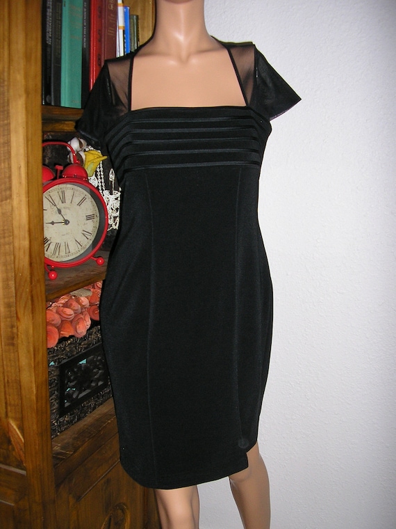 black cocktail dress size 12