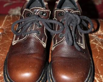 Dr. Martens 8312 Chunky Brown Leather Y2K Oxford Shoes Mens  display picture 3