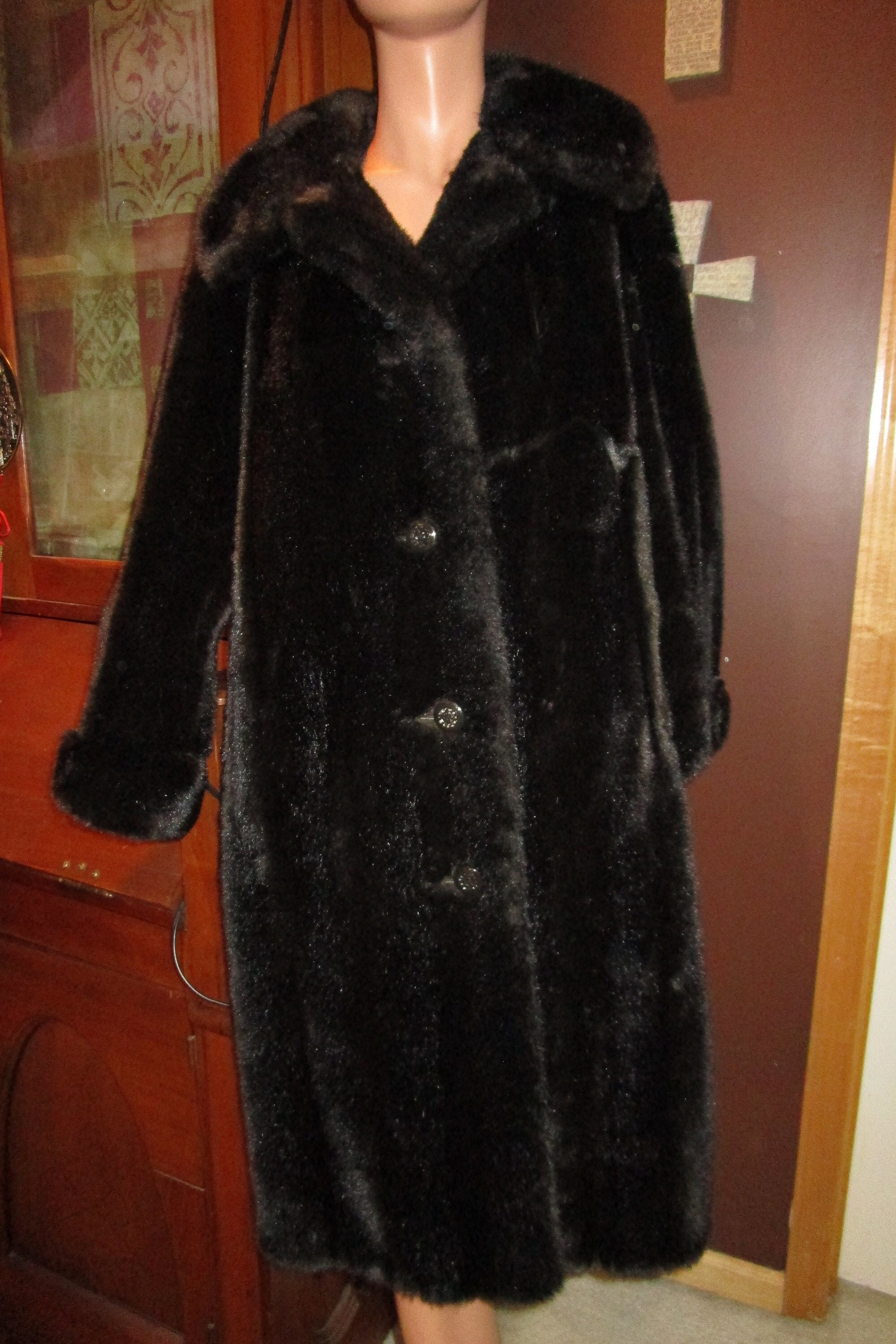 Louis Feraud, Jackets & Coats, Louis Feraud Paris Full Length Dyed Jet  Black Sheared Mink Fur Coat Small