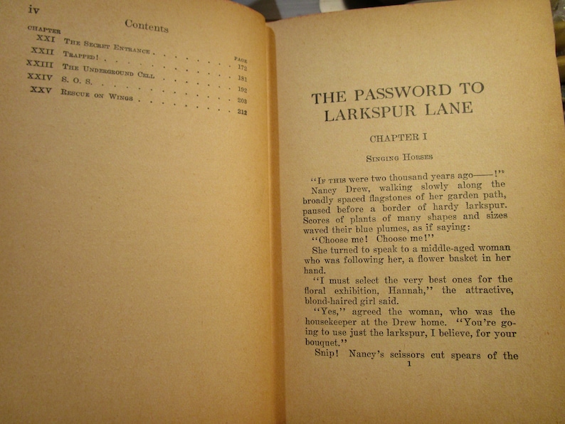 Vintage 40s, Nancy Drew, Password to Larkspur Lane, War Time