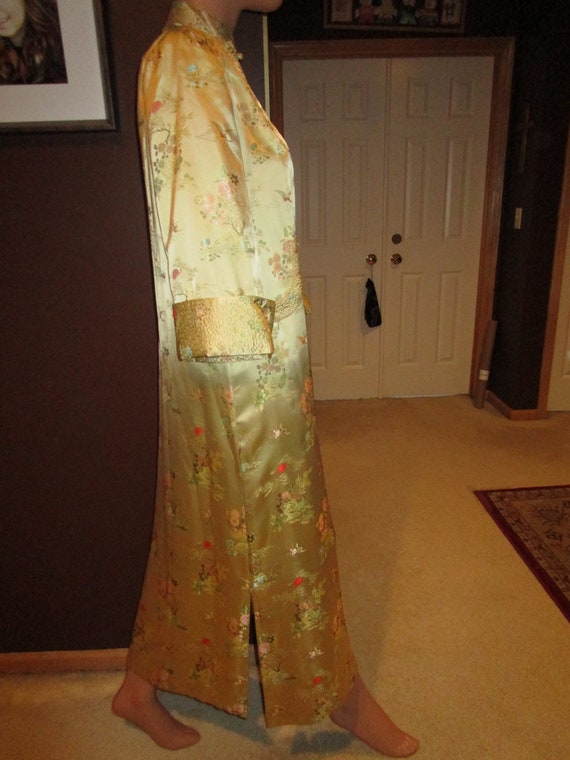 SALE, vintage silk, embroidered, oriental robe, f… - image 8