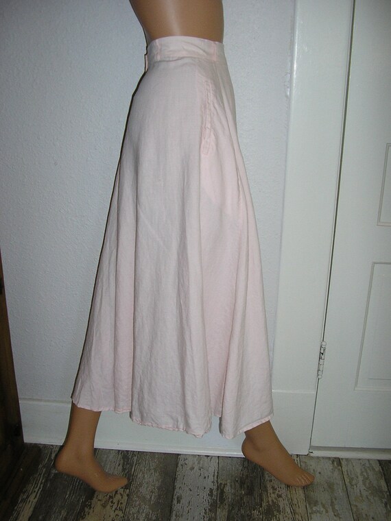 Vintage 70s, pink linen skirt, tea length, size 1… - image 2