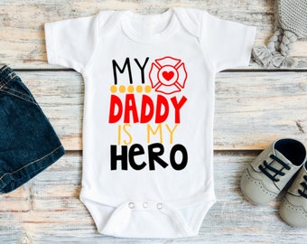 Firefighter pregnancy announcement, My daddy is my hero, Fireman baby gift, Firefighter baby bodysuit, First responder, Dad firefighter gift