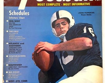 Street and Smith's Official College Football 1972 Yearbook 160 Pages