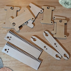 Wooden weaving accessories: bobbins, shuttles, combs - Made by us in the USA!
