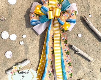 Lazo artesanal con temática playera para coronas, buzones y decoración de guirnaldas.