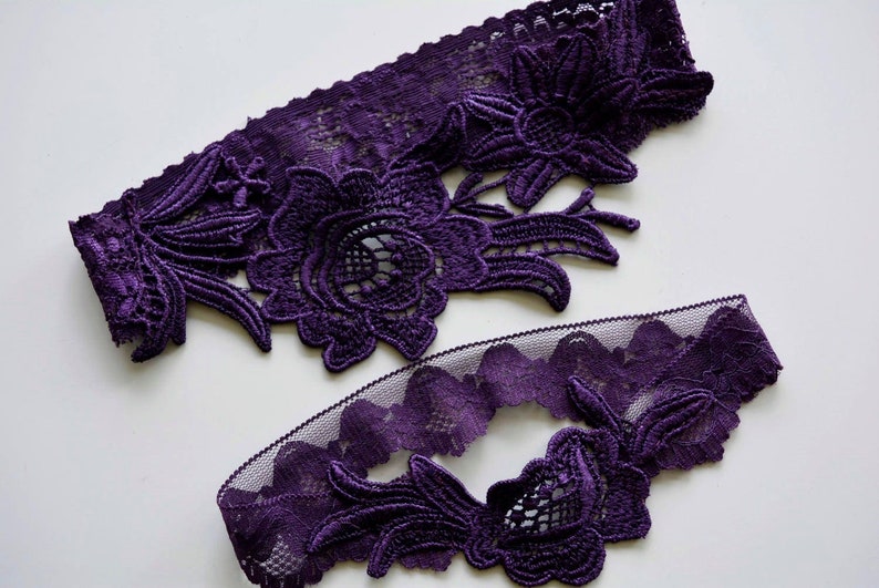 Dark purple lace garter set bridal gift, wedding purple garter set, bridal garter purple for brides, lavender garter deep purple garter set image 2