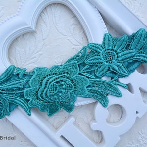 Personalised Flower Teal Blue Wedding Garter Handmade to Order, Rose Wedding Garter, Lace Garter Bridal Teal Garter Something Blue Set Bride