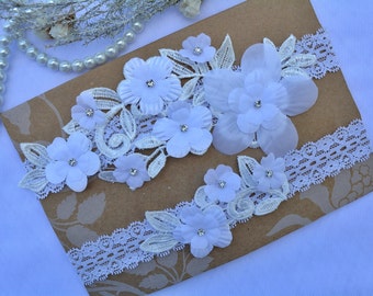 3D Flower Appliques White Ivory Wedding Garter Set, Bridal Garter Set Ivory, Rose Wedding Lace Garter, Bohemian Bridal Set Of Garters Sets