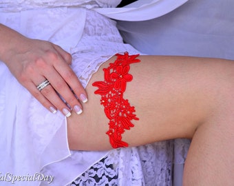 Red bridal garter lace wedding garter, bridal red lace garter set, handmade red garter lace garter wedding swarovski crystal gift for bride