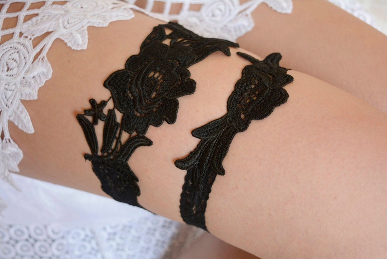 Black lace wedding garter set gifts for brides bridal garter black flower lace garter black bridal gift handmade wedding bridal accessories image 3