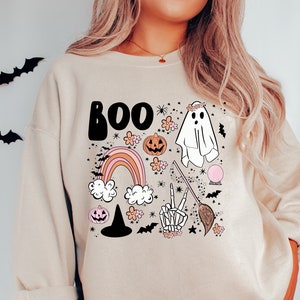 Halloween Sweatshirt, Fall Sweatshirt, Retro Halloween Sweater, Boo Sweatshirt, Halloween Doodle Shirt, Halloween Crewneck, Hippie Ghost Tee