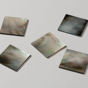 Black mother of pearl square 30 x 30 x 2.0mm double faced