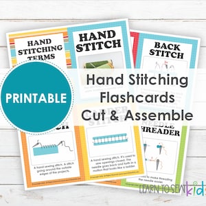 Puede incluir: Tarjetas de memoria imprimibles para aprender los términos de costura a mano. Las tarjetas presentan ilustraciones coloridas de diferentes puntadas, incluyendo puntada a mano, puntada atrás y enhebrado de aguja. El texto "Tarjetas de memoria de costura a mano Recortar y ensamblar" está impreso en negrita y en color.