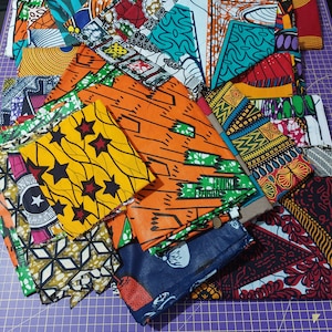 African fabric bundle, Ankara Fabric scrap pack, small scrap pieces, 24 pieces of random fabric scraps, for crafts, collages, UK Delivery