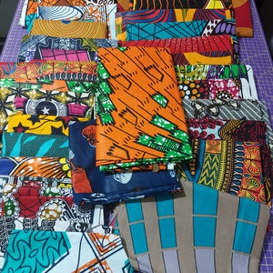 Confezione da 12 ritagli di tessuto Ankara casuali, fascio di tessuti africani, materiali per l'artigianato, set di album, creazione di biglietti, patchwork, journaling, collage