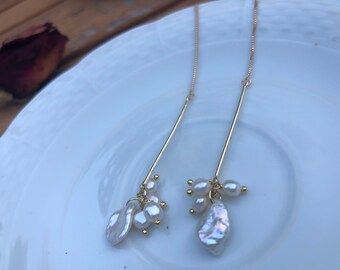 Genuine freshwater high quality luster baroque pearl threader earring ，pearl drop earring，dainty pearl flower chain earring ，bridal earring
