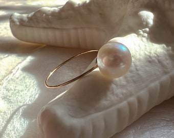 14K Gold filled natural pearl dainty ring. high luster Top simple gold ring. metallic reflection ring