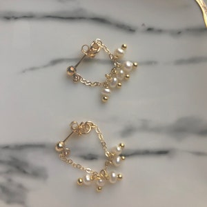 14K gold filled freshwater pearl chain drop clip on earring. No pain baby pearl cluster dangle earring. Bridal bridesmaid pearl earrings.
