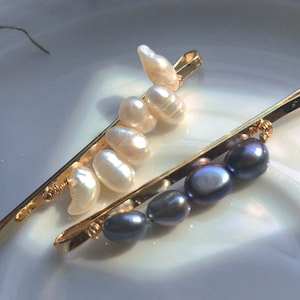 Genuine baroque pearl hair clip ，pearl barrette clip，handmade pearl accessories ，pearl hair clasp ，hair slides ，wedding hair accessories