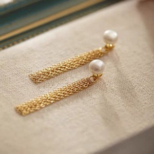 Freshwater pearl ear back dangle gold tassels clip on earring. dainty pearl earring. Minimalist pearl earrings. Elegant earring. Wedding image 2