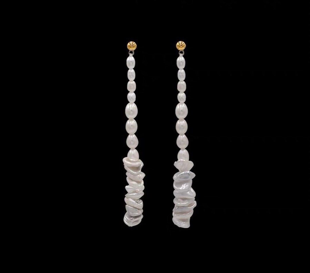 Boucle d'oreille autocollante multiperles pétales d'eau douce remplie d'or 14